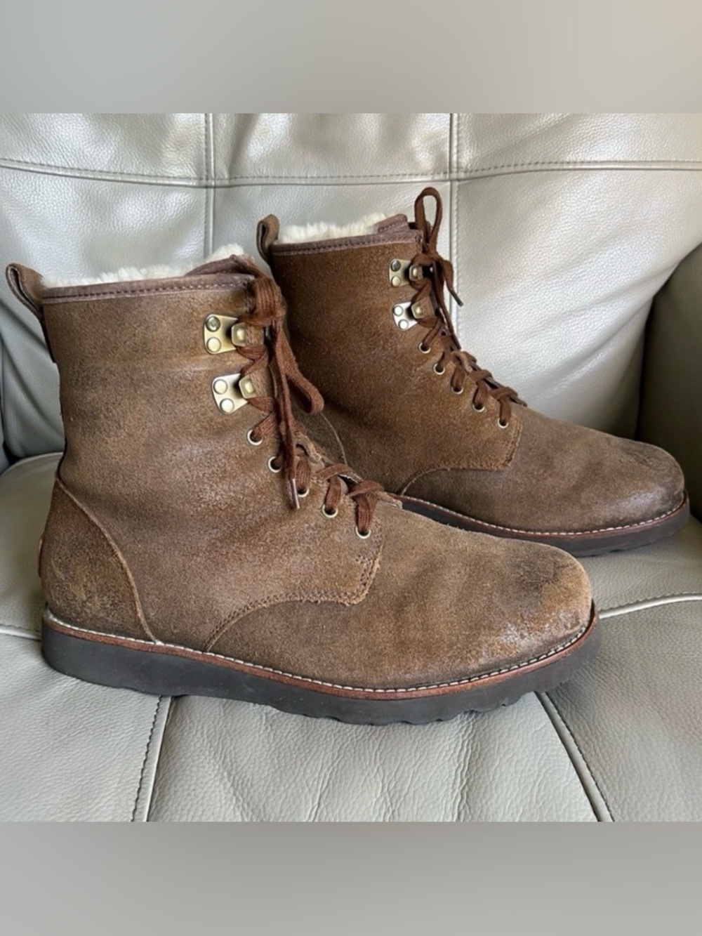 UGG Hannen TL Boots Sz 10 Waterproof Winter Leather Sheepskin Work Warm Brown